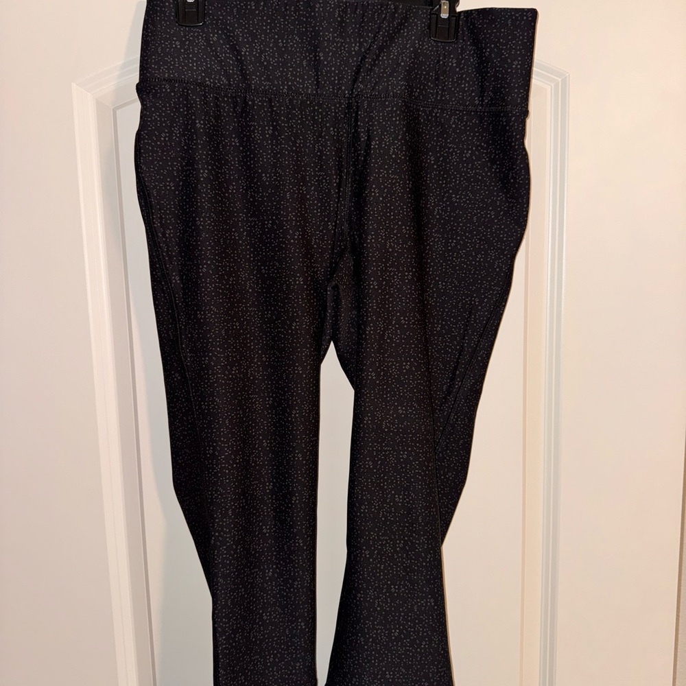 Lane Bryant Black Speckled Capris